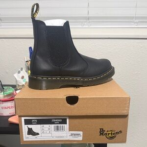 Dr. Martens Womens Black Chelsea Boots Brand New!